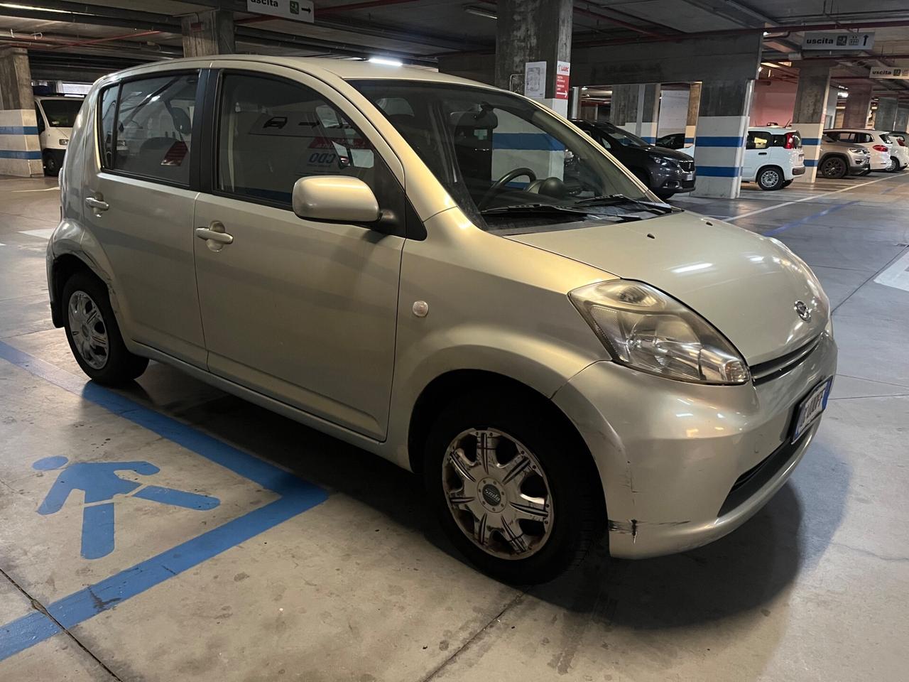 Daihatsu Sirion 1.3 Hiro 4WD
