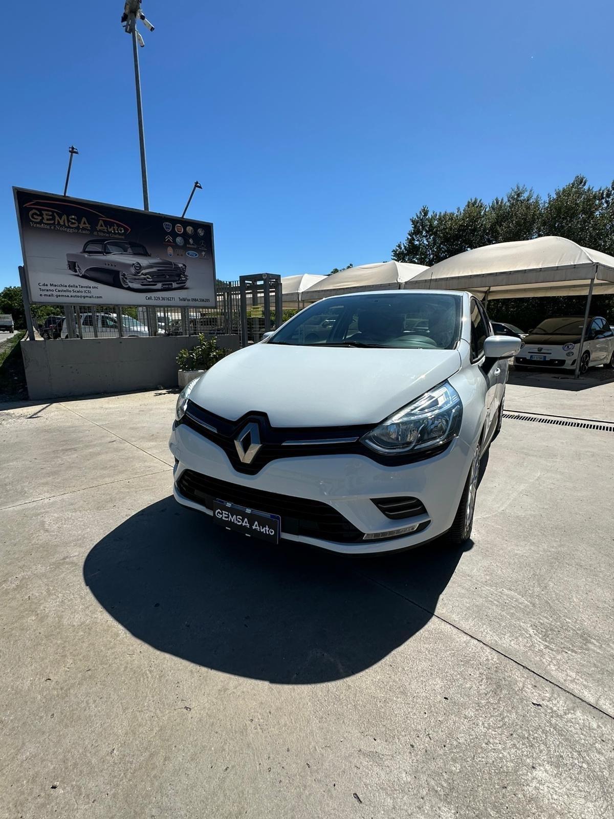 Renault Clio dCi 8V 90 CV 5 porte Duel