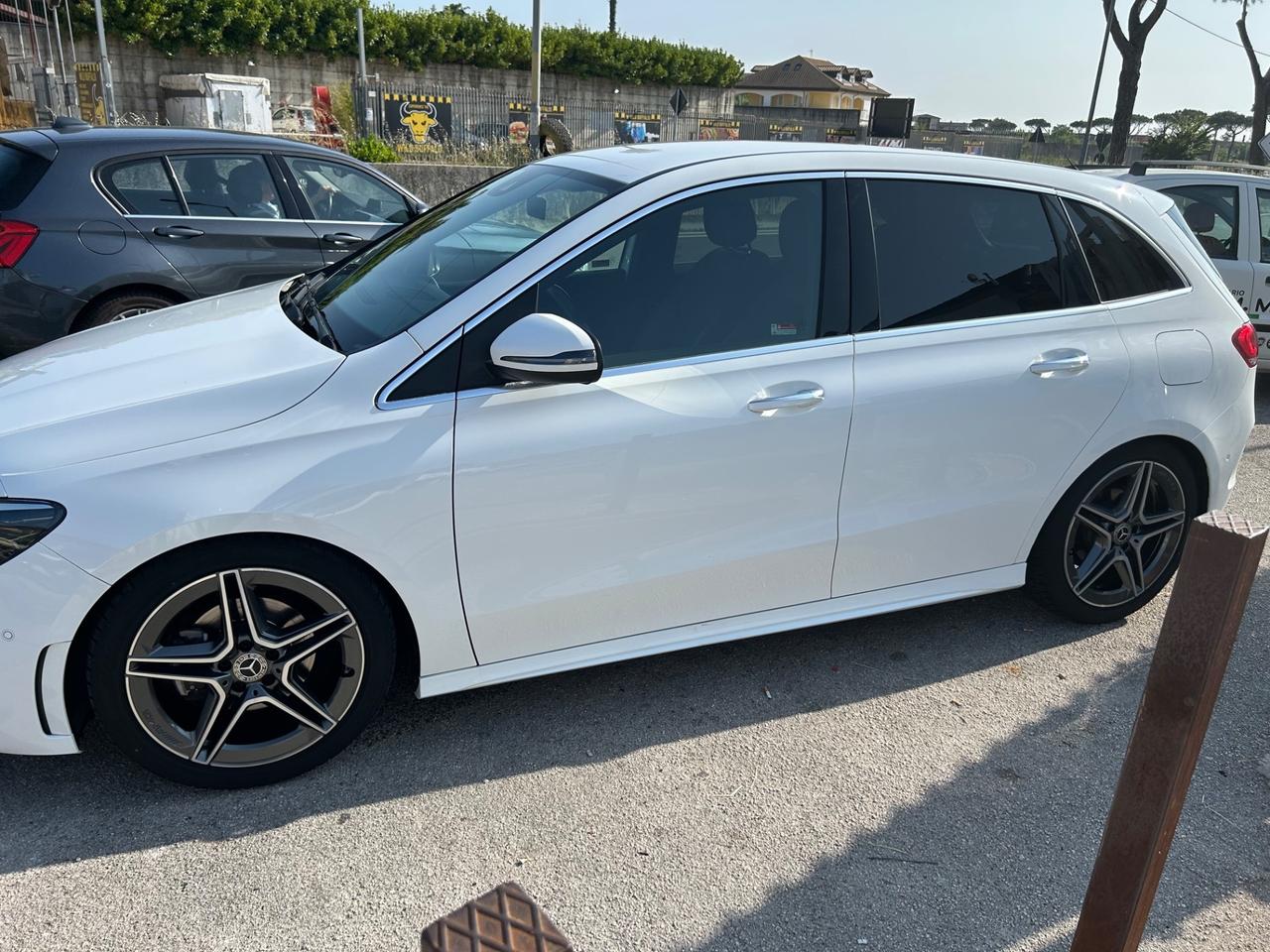Mercedes-benz B 180 B 180 Automatic Premium