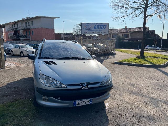 PEUGEOT 206 1.4 SW XS