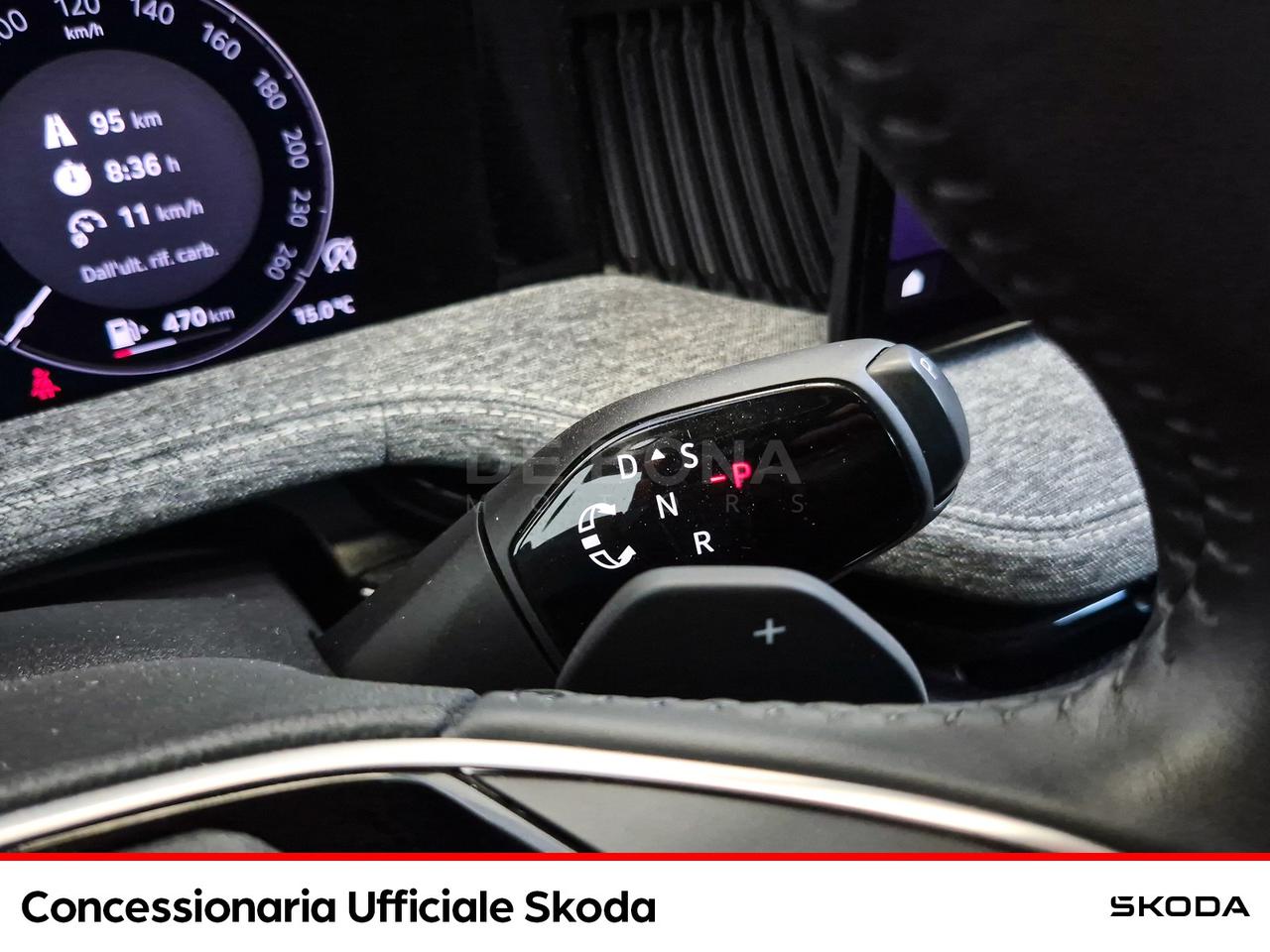 Skoda Superb wagon 2.0 tdi selection 150cv dsg