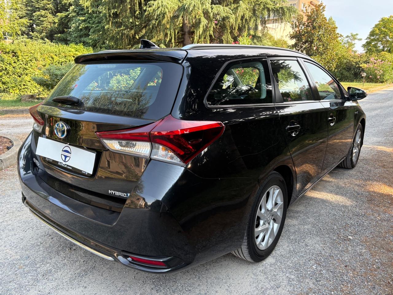 Toyota Auris Touring Sports 1.8h Business cvt EURO6