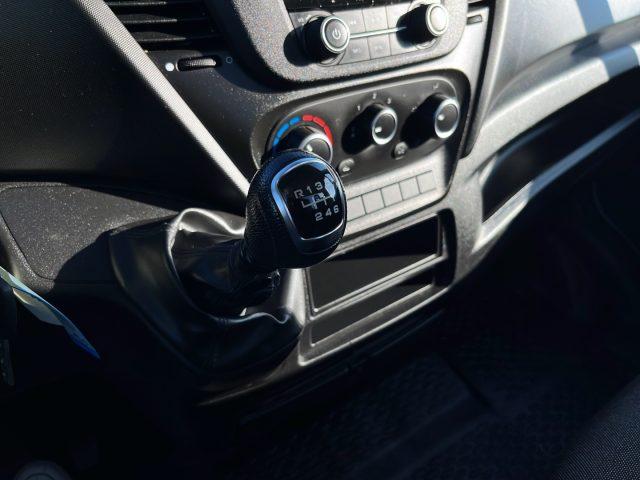 IVECO Daily 35S14H 3750 ribaltabile trilaterale