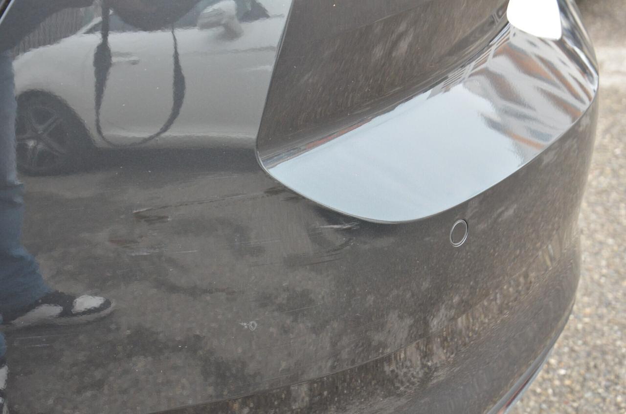 Volkswagen Passat 1.6 TDI SCR DSG Business BMT