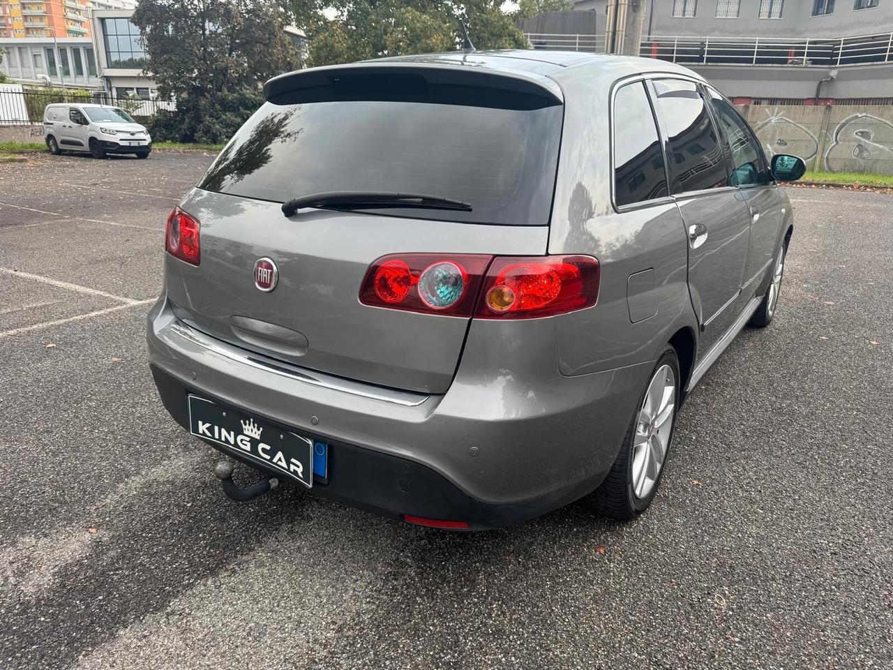 Fiat Croma 2.2 MPI 16V EMOTION