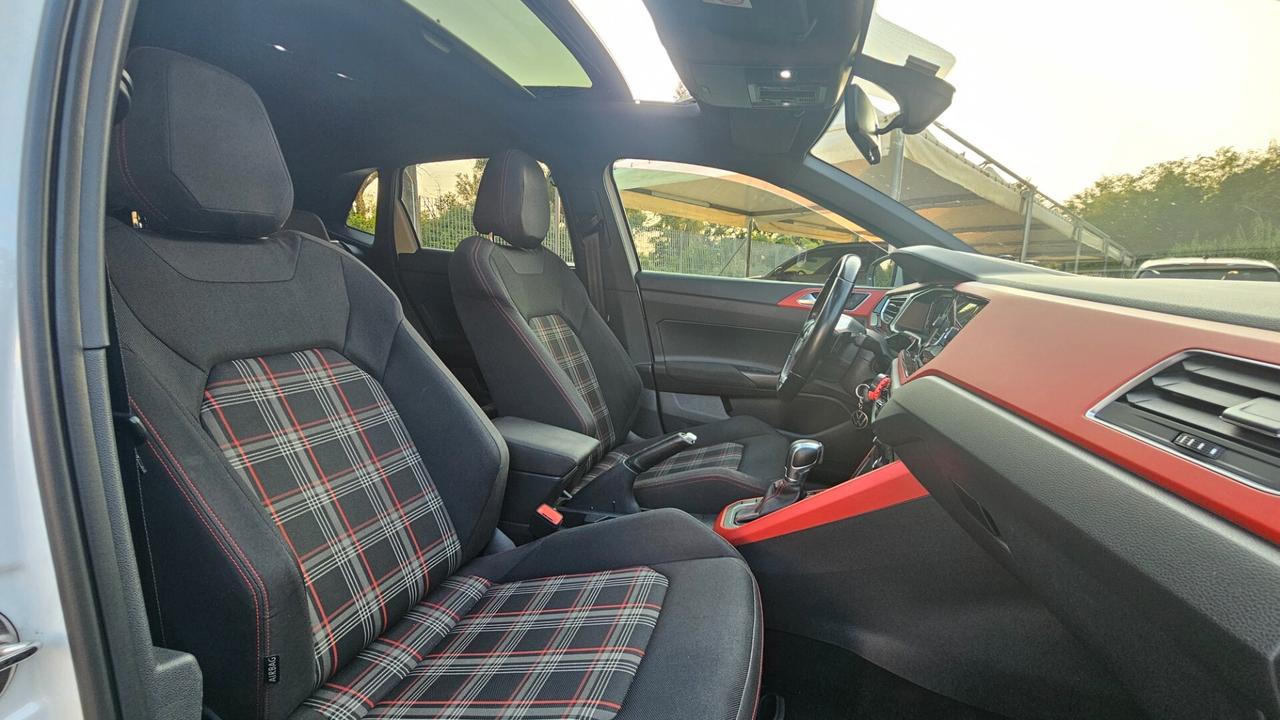 Volkswagen Polo 2.0 TSI DSG GTI BlueMotion Technology