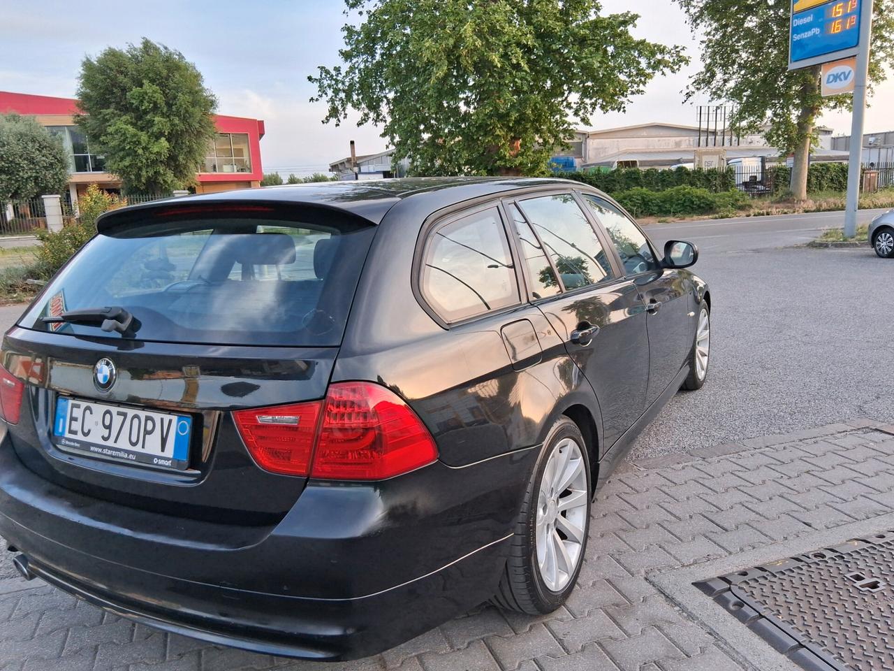 Bmw 320 320d cat Touring Attiva
