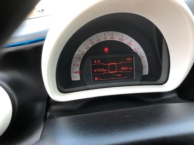 Smart ForFour 70 1.0 twinamic Youngster