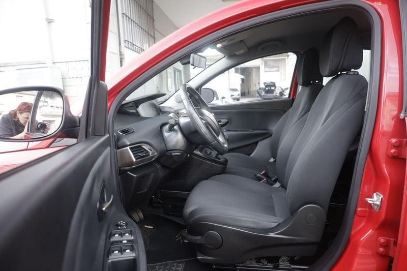 Lancia Ypsilon Lancia Ypsilon 1.2 69 CV 5 porte Elefantino Blu 51KW ANNO 2018