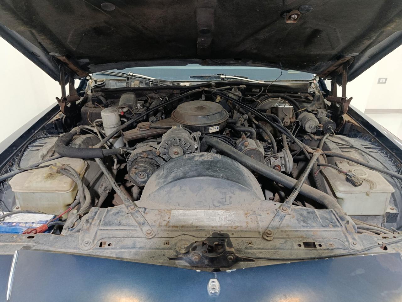 Cadillac Fleetwood Brougham 4.1 V6