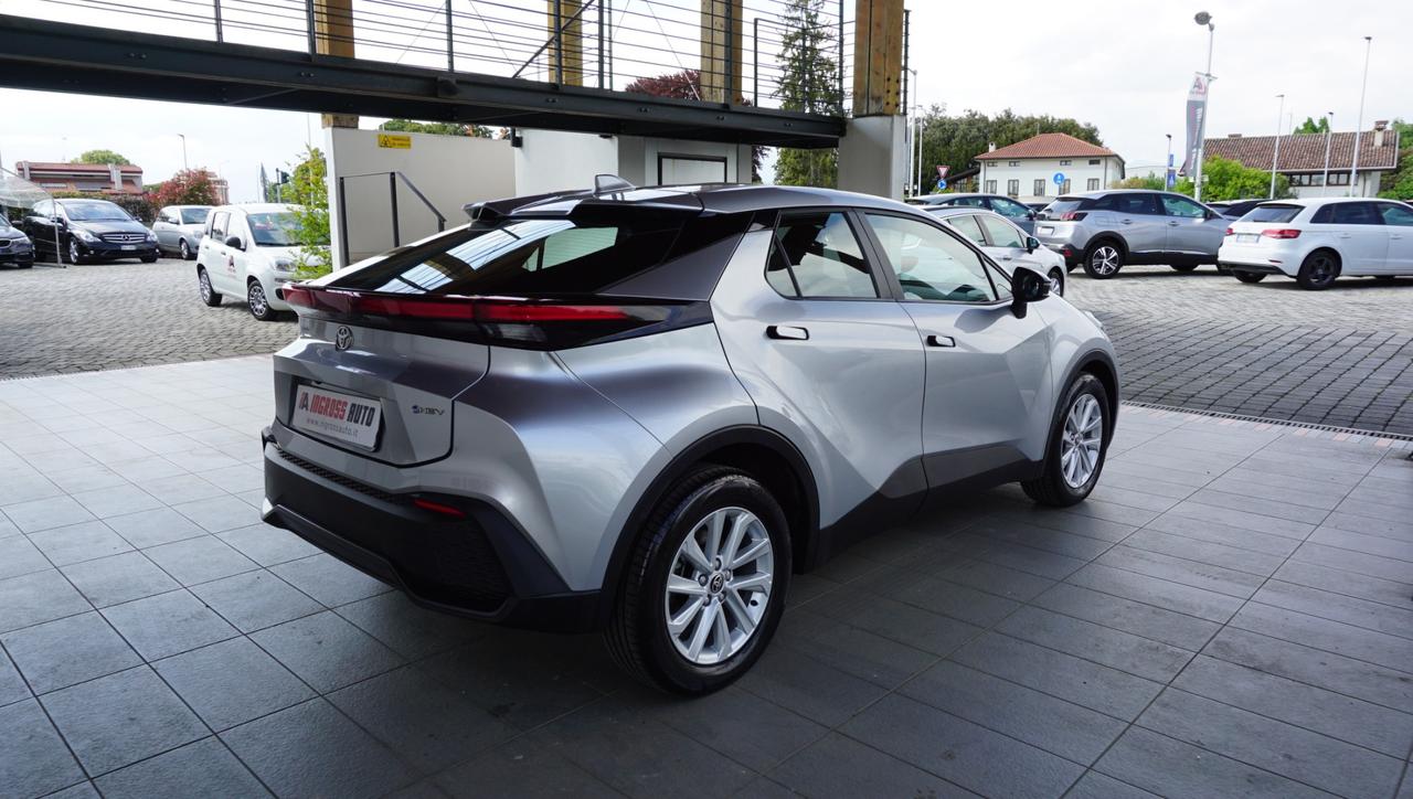 Toyota C-HR 1.8 hev Active fwd e-cvt