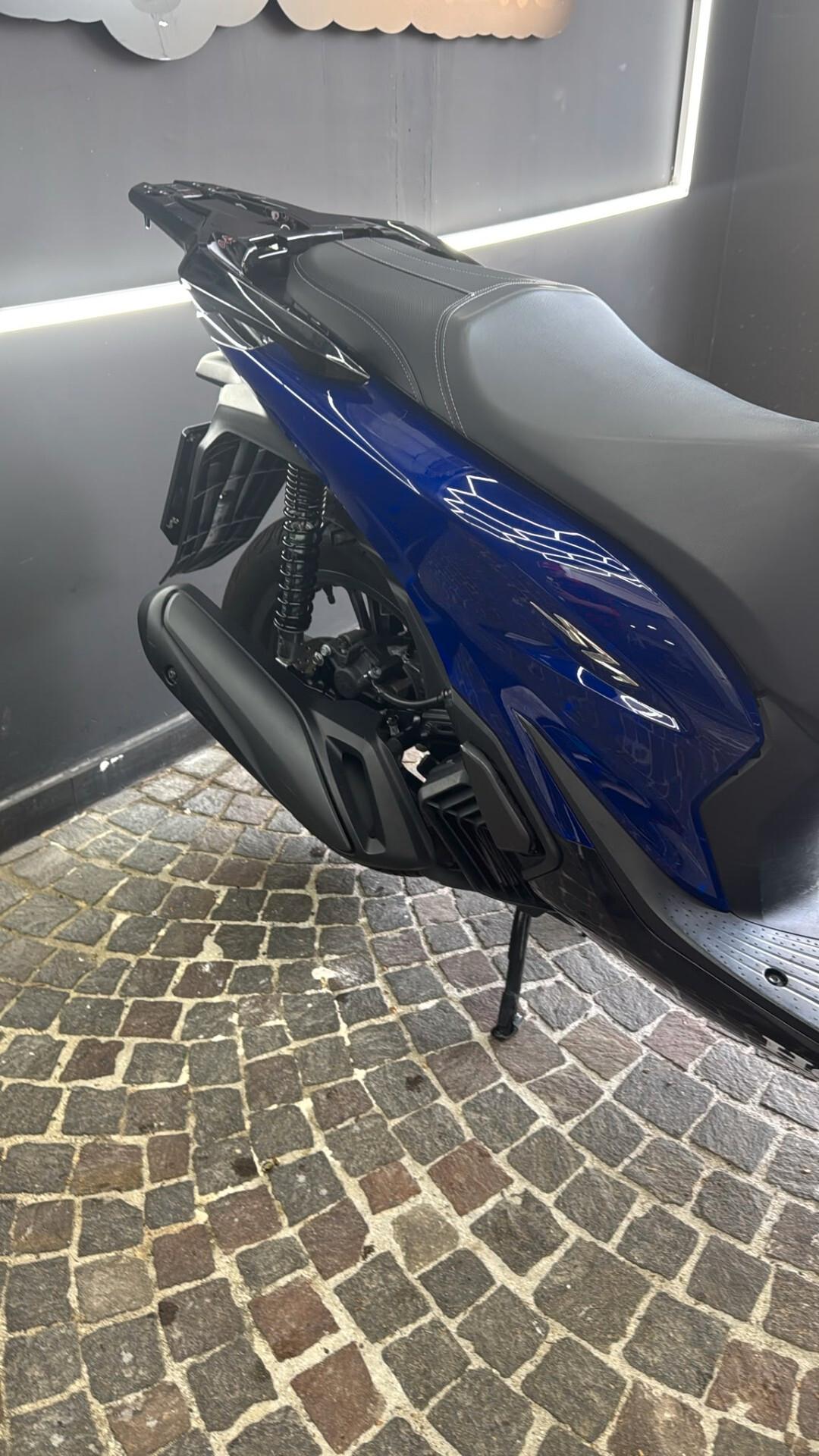 Honda 125 vetro