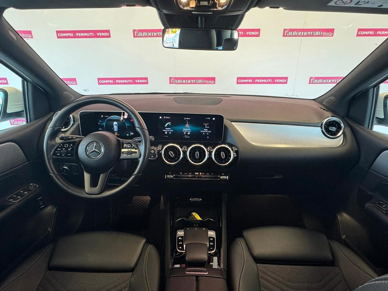 MERCEDES Classe B (W247) B 180 d Automatic ...