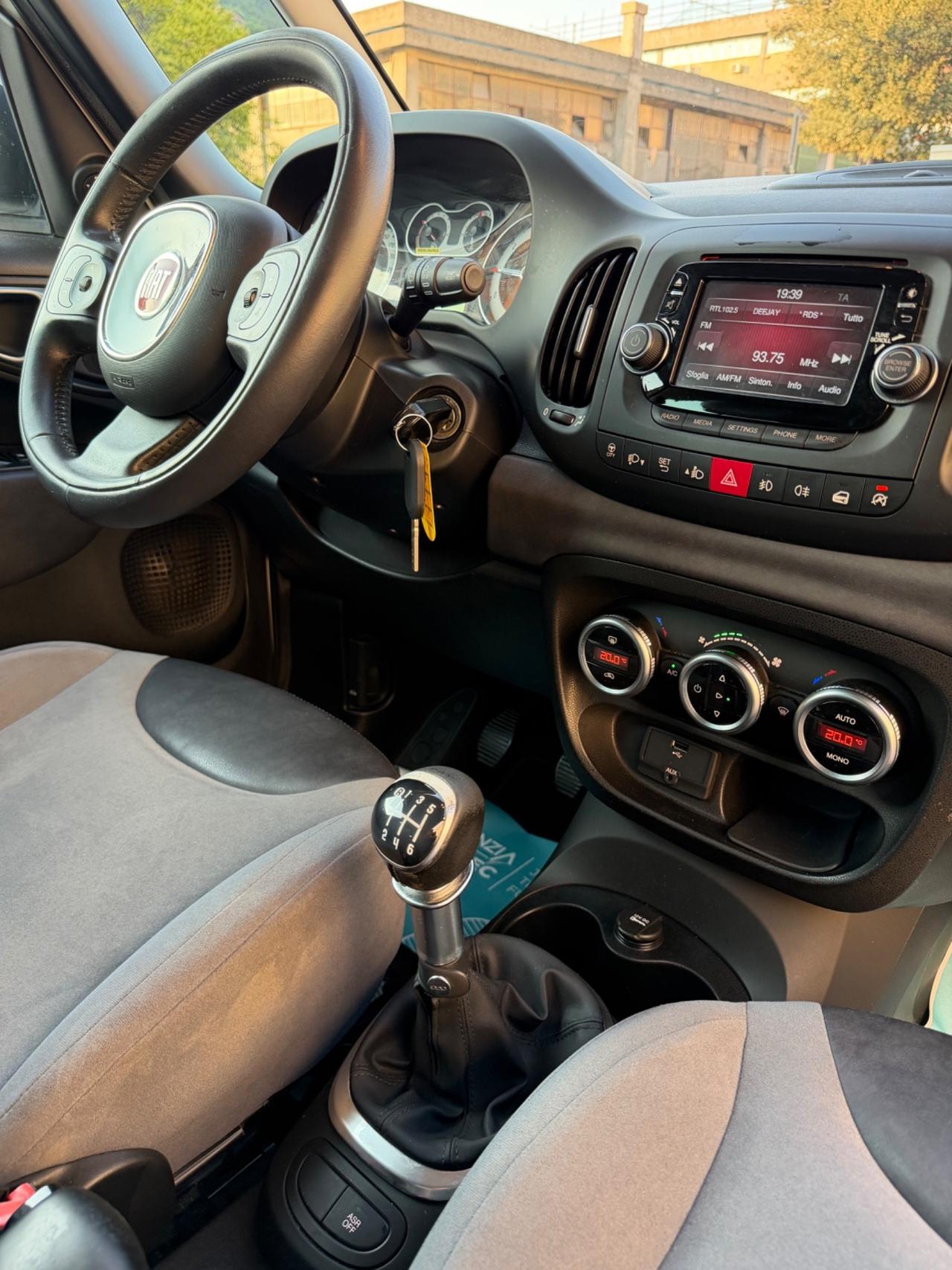 Fiat 500L Living 1.6 Multijet 105 CV NEOPATENTATI