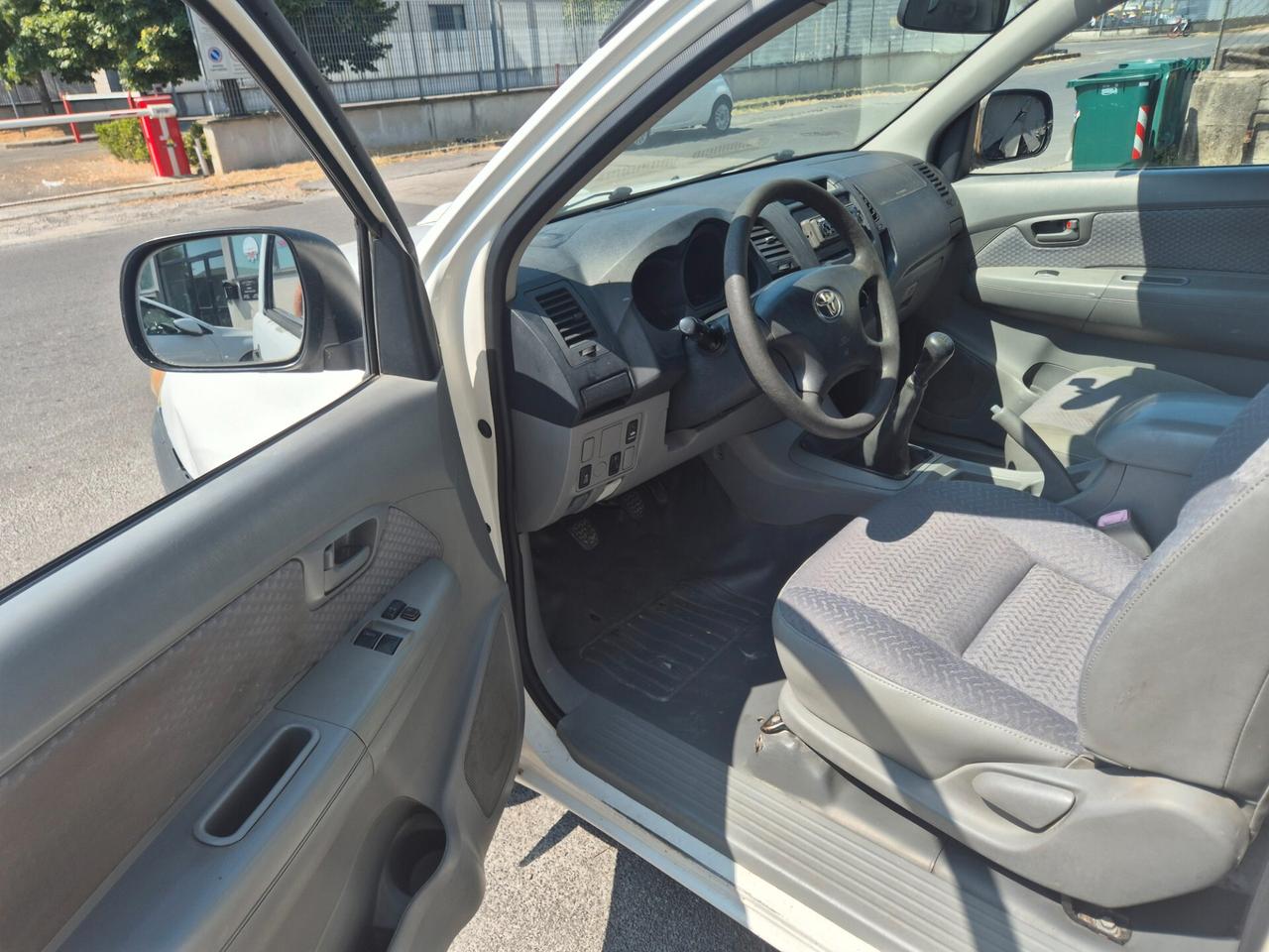 Toyota Hilux 2.5 D-4D 2WD 2p. Pick-up
