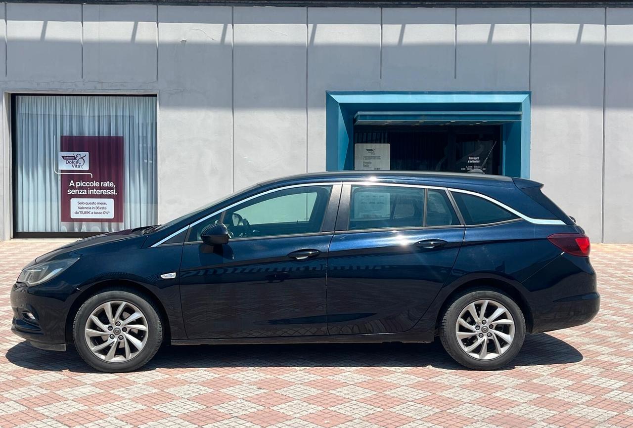 Opel Astra 1.6 CDTi 110CV Start&Stop Sports Tourer Business Ideale per Famiglia e Lavoro