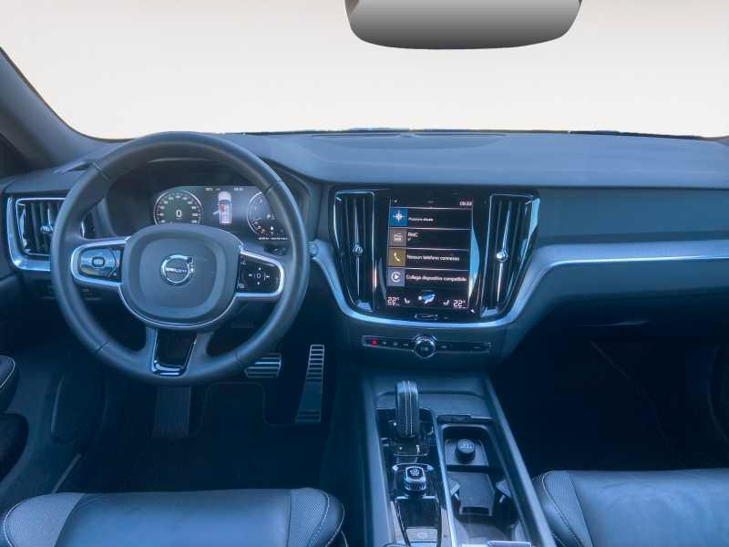 VOLVO V60 2.0 b3 R-DeSiGn AuTo