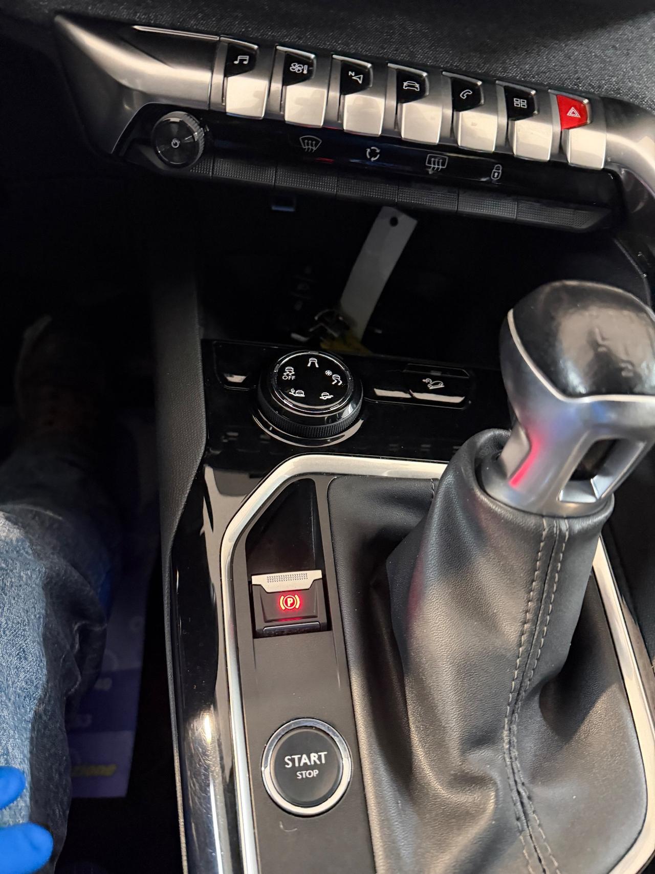 Peugeot 3008 PureTech Turbo 130 S&S Allure