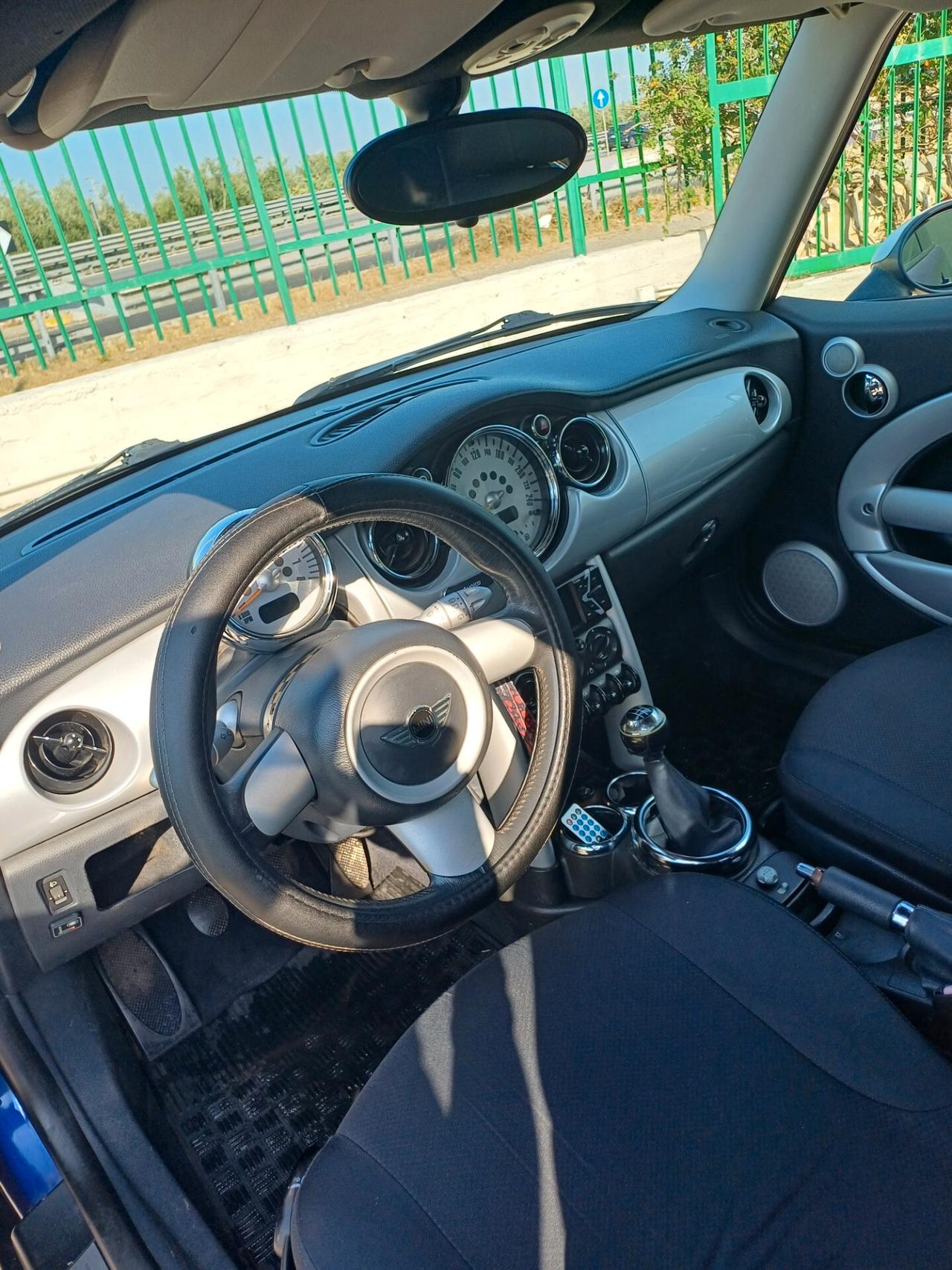 Mini 1.6 16V One