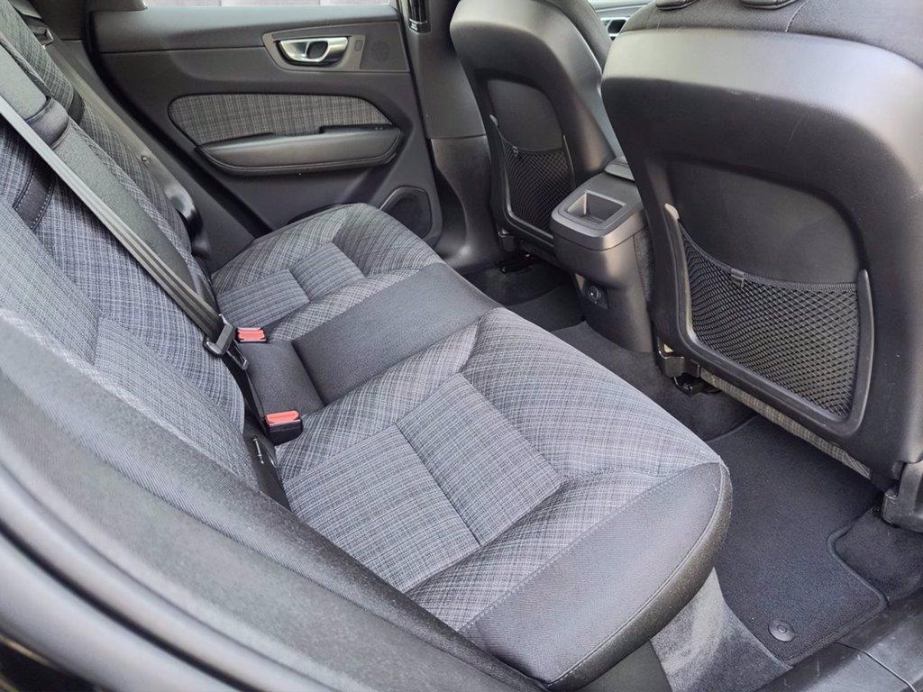 VOLVO XC60 2.0 b4 Core auto del 2023