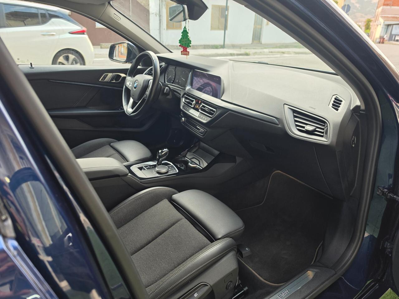 Bmw 120 120d xDrive 5p. Luxury
