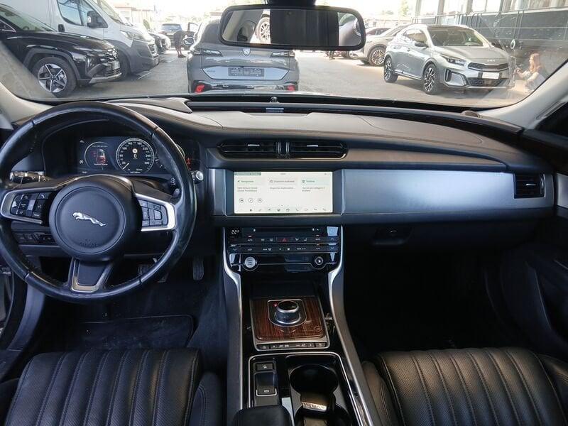 Jaguar XF 2.0D i4 240cv 4WD PORTFOLIO AUTO