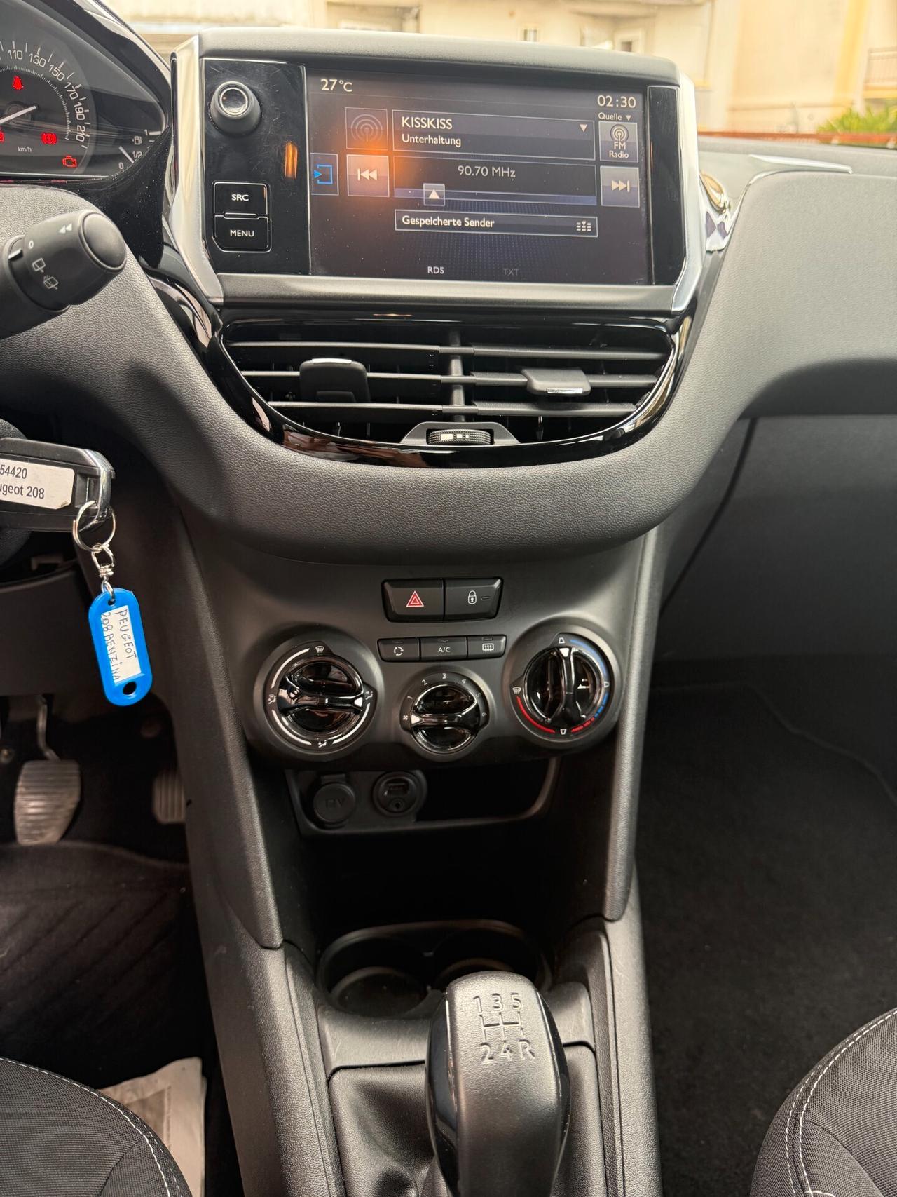 Peugeot 208 PureTech 82 5 porte Allure