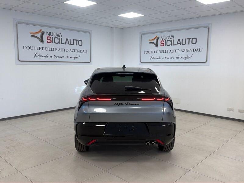 Alfa Romeo Junior Non disponibile (626) Ibrida My26 Ibrida Sprint 1.2 145cv Hybrid Edct6 - Stock