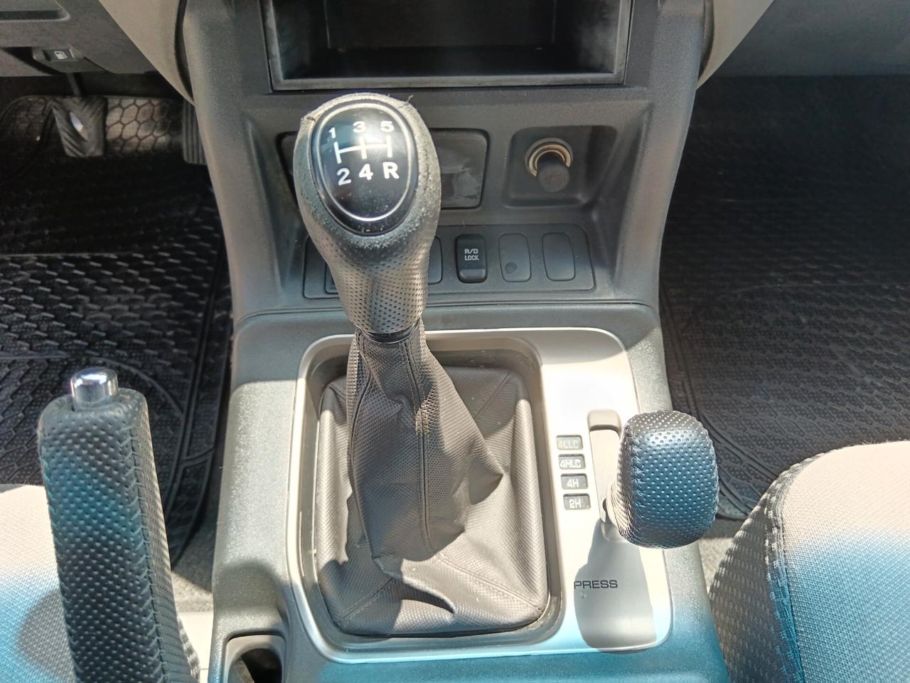 Mitsubishi Pajero 2.5 TDI 115CV 3 PORTE 4X4
