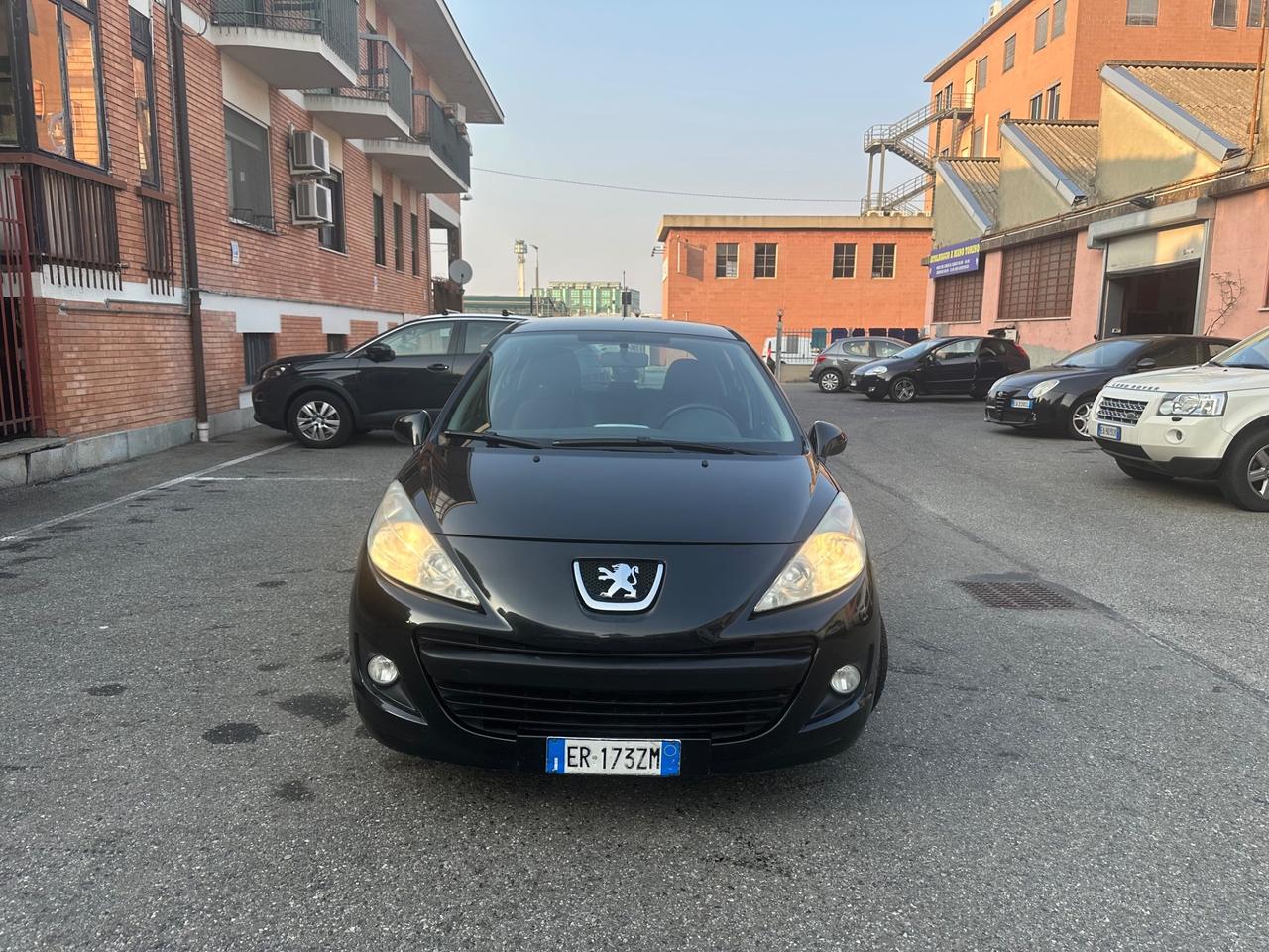 Peugeot 207 Plus 1.4 8V 75CV 5p. ECO GPL fino 2033