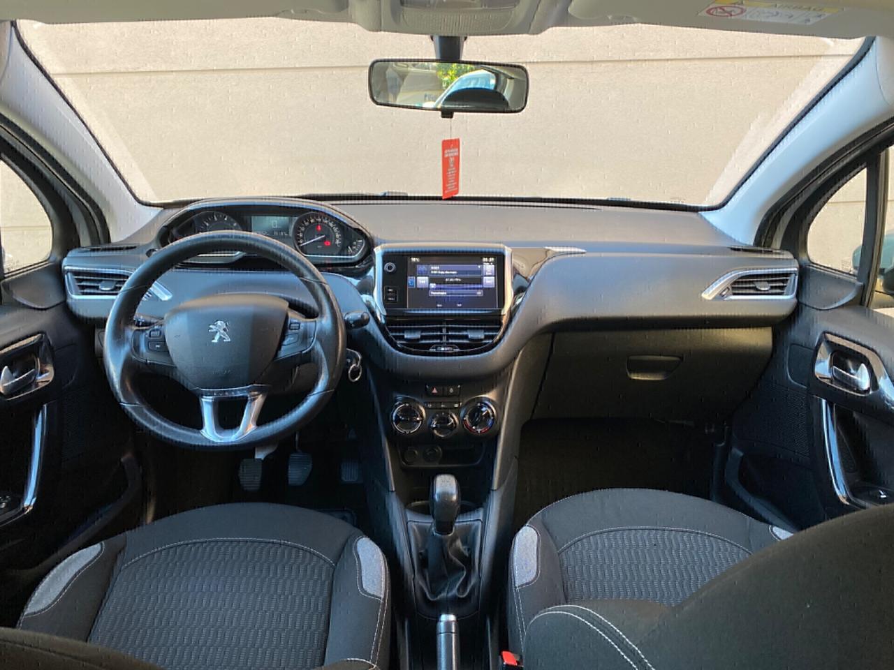 Peugeot 208 1.2 Benzina