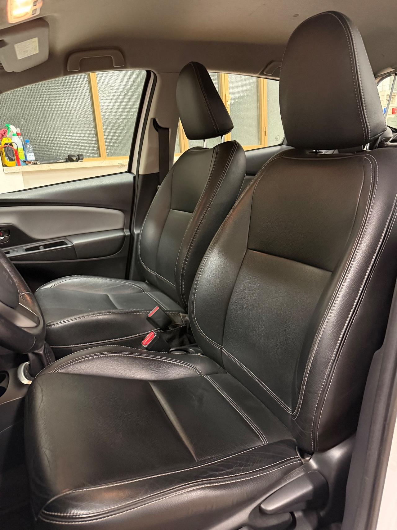 Toyota Yaris 1.0 5 porte vvt-i Active