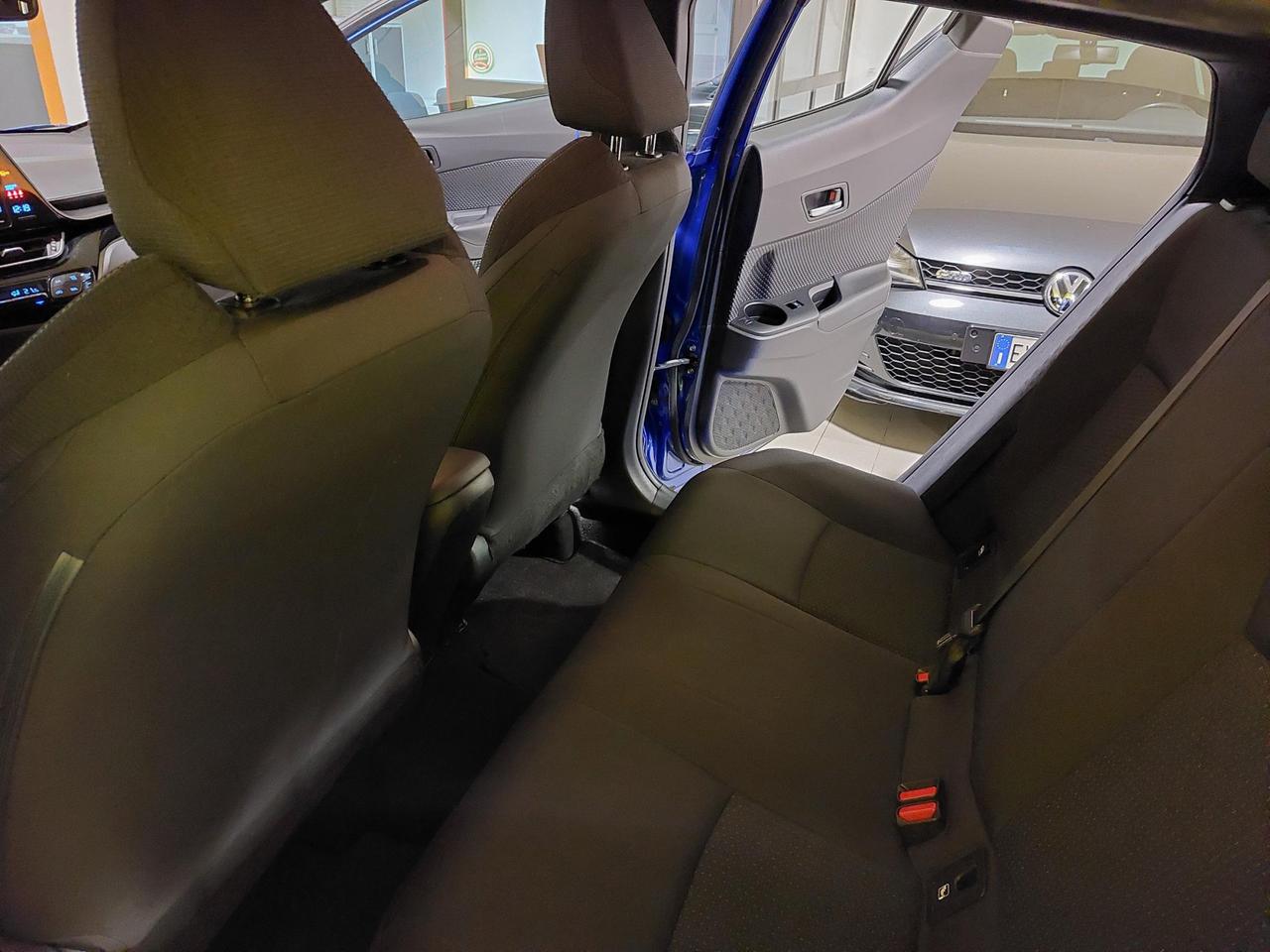 Toyota C-HR 5 Porte C-HR 1.8H ACTIVE 2WD E-CVT