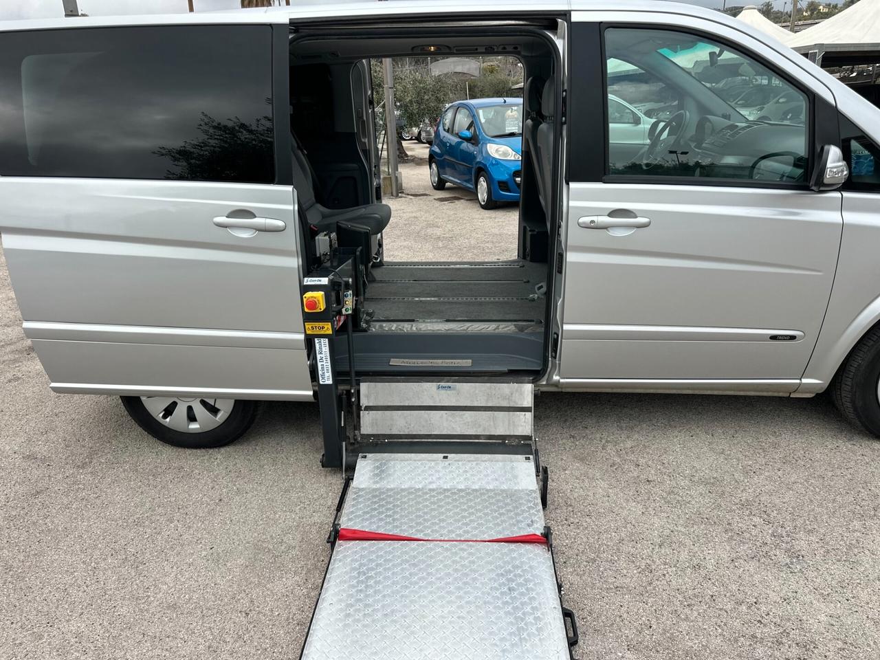 Mercedes-Benz Vito 2.2 115 CDI Trasporto Disabili - Pedana Elettrica