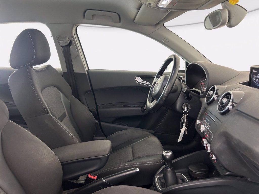 AUDI A1 sportback 1.4 tdi admired del 2016