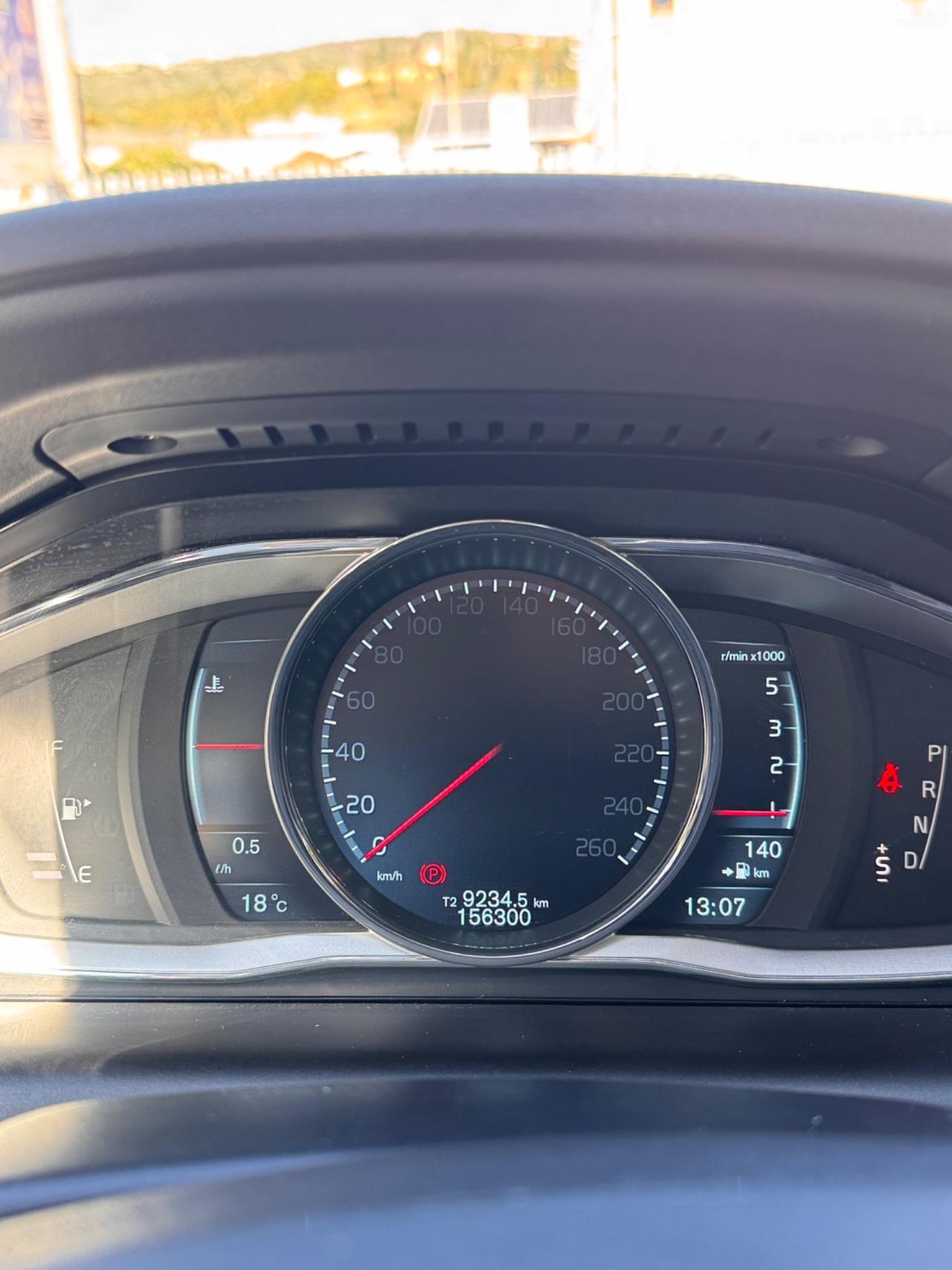 Volvo XC 60 XC60 D4 Geartronic R-design Momentum