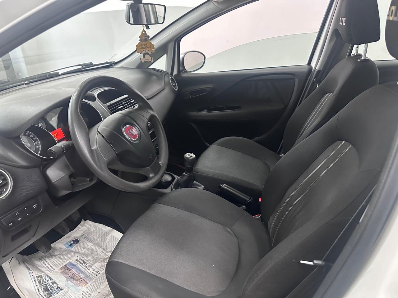Fiat Punto 1.3 MJT II 75 CV 5 porte Young 2014