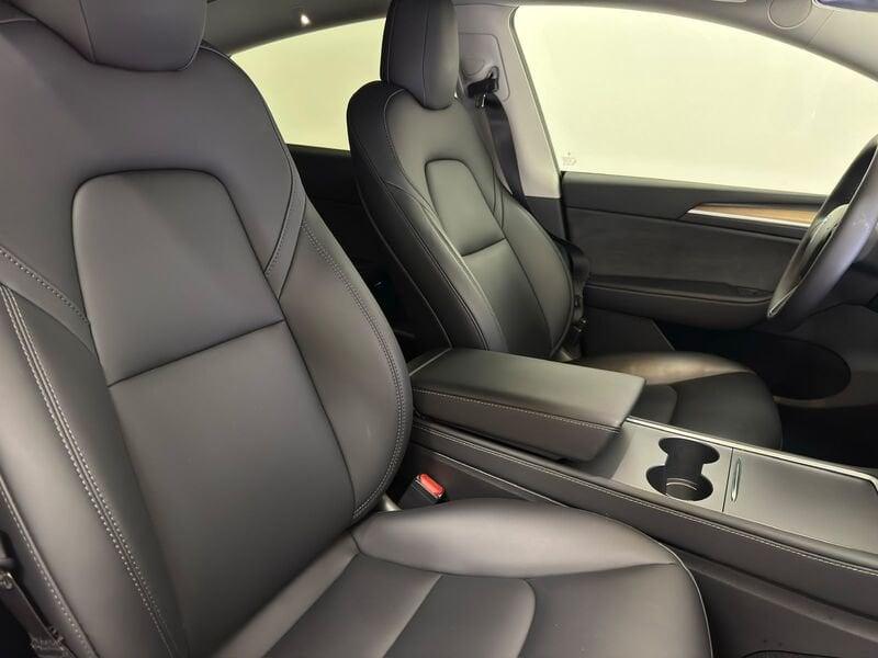 Tesla Model Y Long Range Dual Motor awd IVA ESPOSTA
