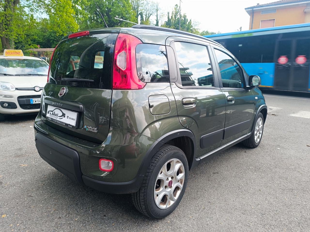 Fiat Panda 0.9 Natural Power Trekking 2 TRENI GOMME
