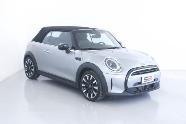 MINI Cabrio 1.5 Cooper Premium Plus Cabrio HEAD-UP DISPLAY