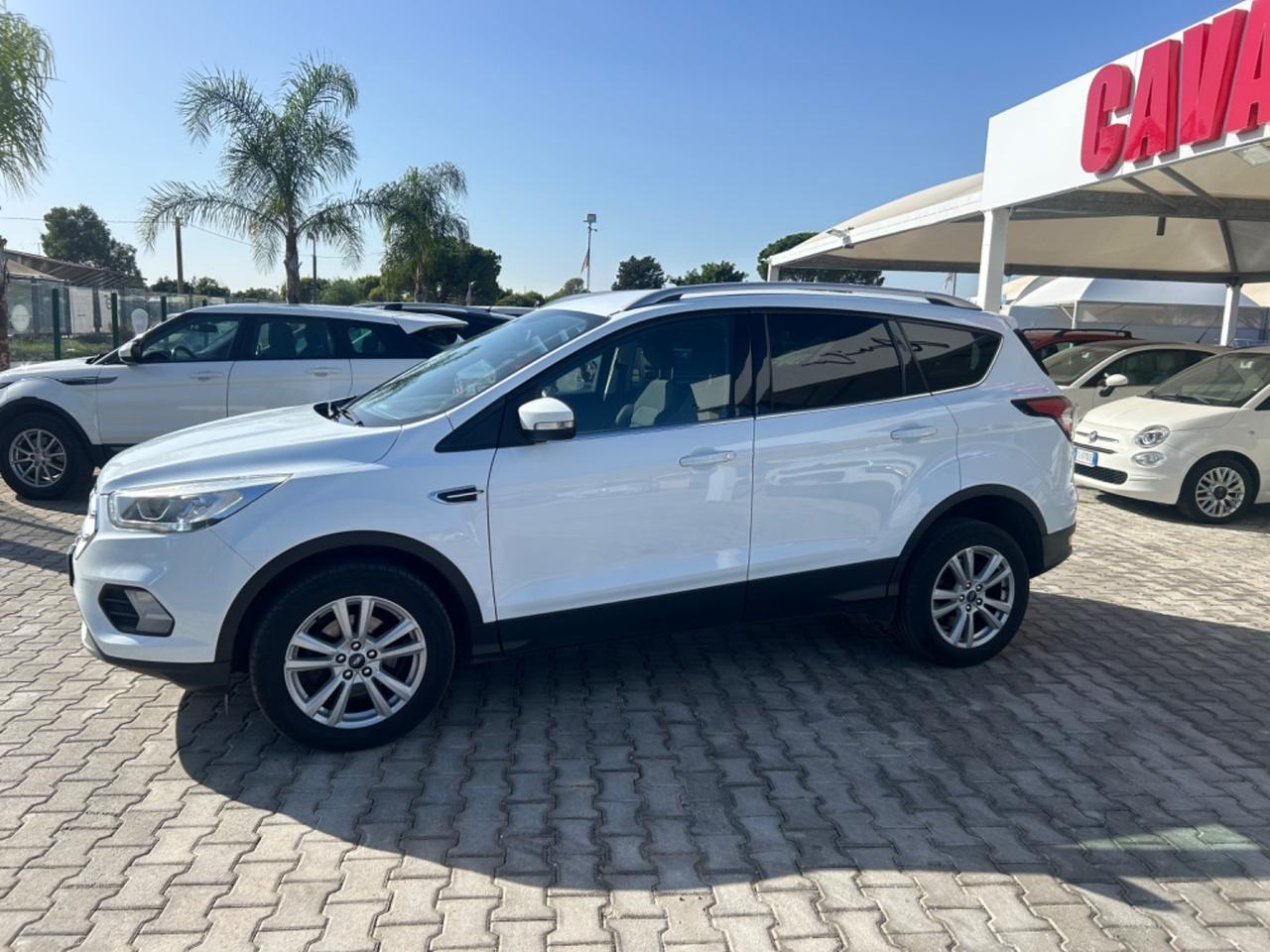 Ford Kuga 1.5 TDCI 120 CV S&S 2WD Titanium