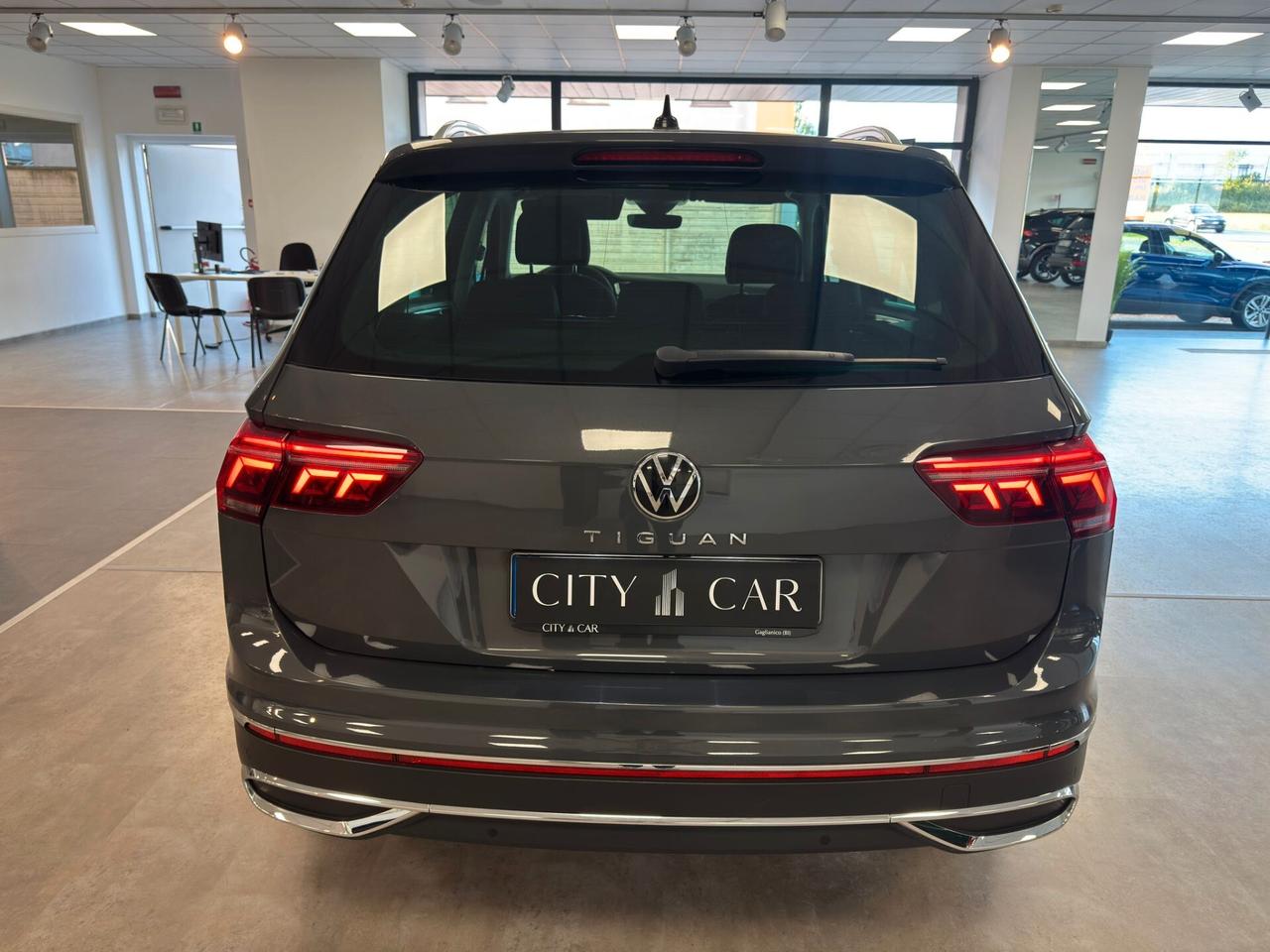 Volkswagen Tiguan 2.0 TDI 150 CV SCR DSG Elegance