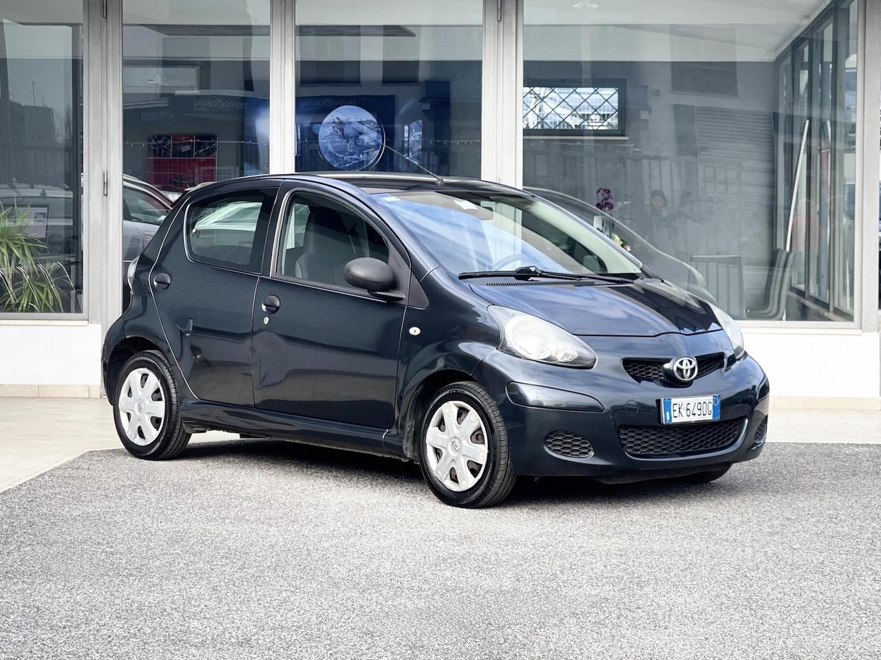 Toyota Aygo 1.0 Benzina 68CV E5 Neo - 2011