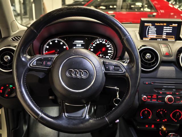 AUDI A1 1.4 TFSI S tronic S-line