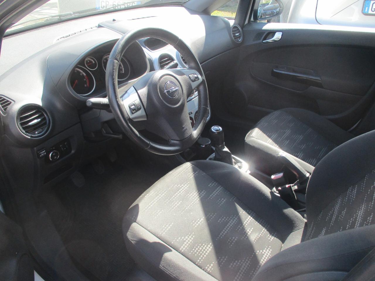 Opel Corsa 1.2 85CV 5 porte GPL-TECH Elective