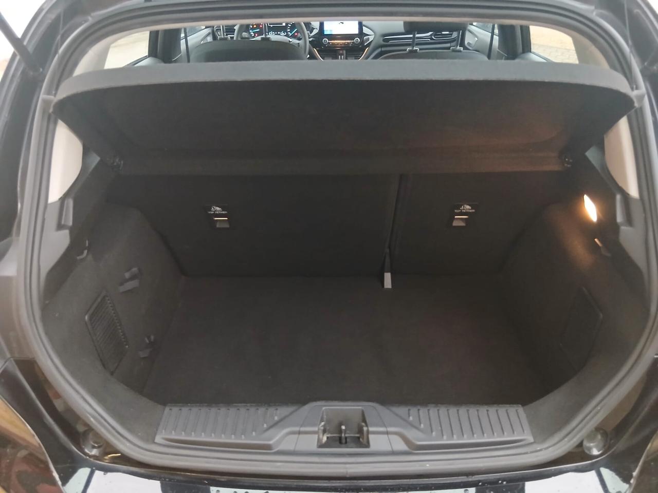 Ford Fiesta 1.1 BENZINA 75CV NEOPATENTATI