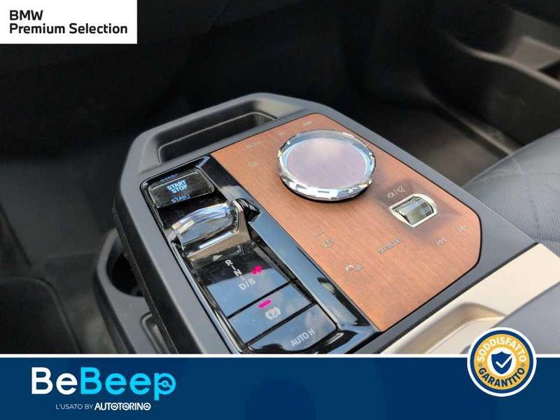 BMW iX XDRIVE40 PACCHETTO SPORTIVO