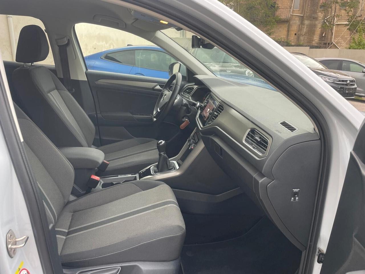 Volkswagen T-Roc 1.0 TSI R-Line 110 cv - 2021