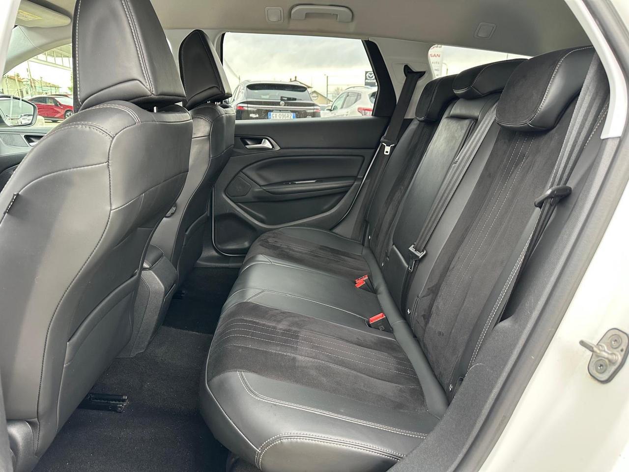 Peugeot 308 SW 1.6 bluehdi Allure s&s 120cv