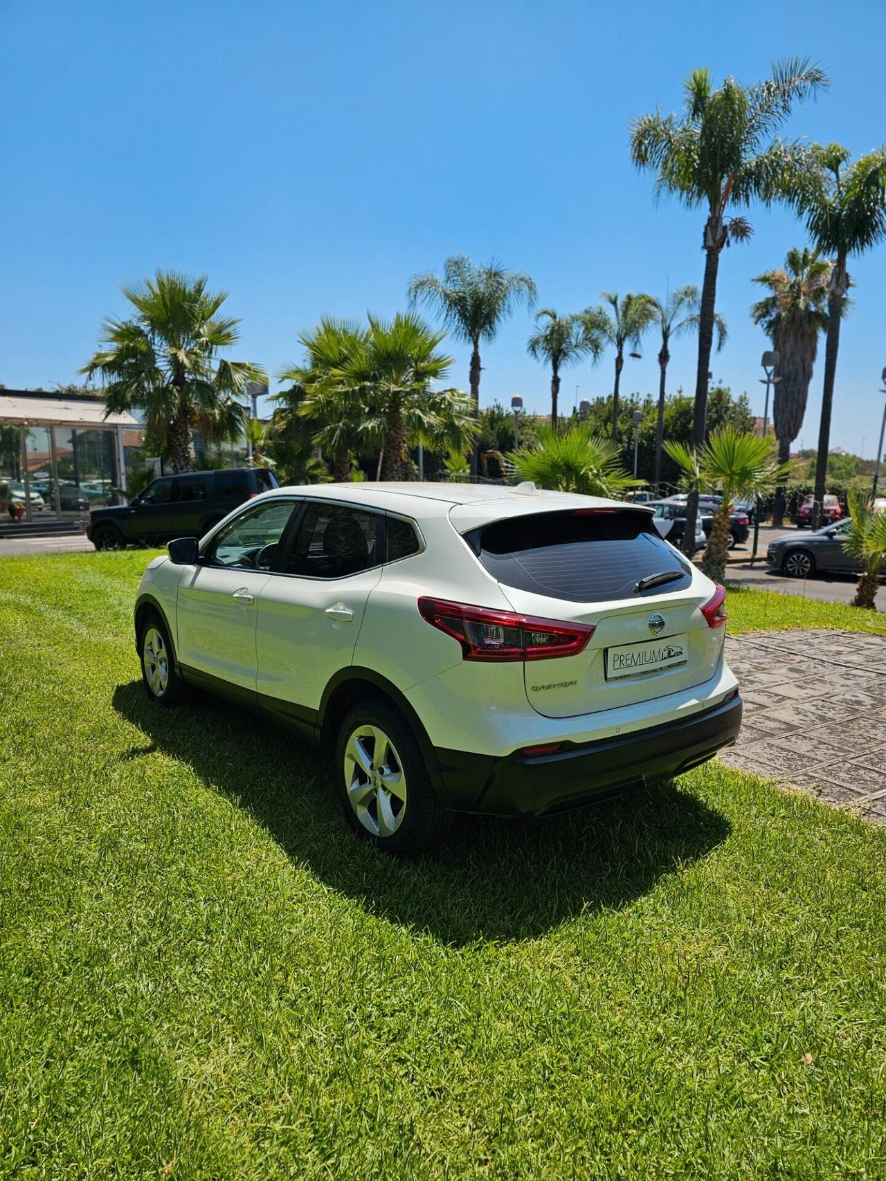 Nissan Qashqai 1.6 dCi 130cv. Cambio automatico.